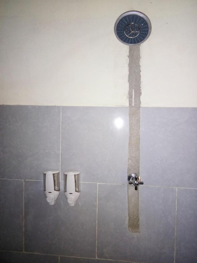 Waterfall Inn Tanglad エクステリア 写真